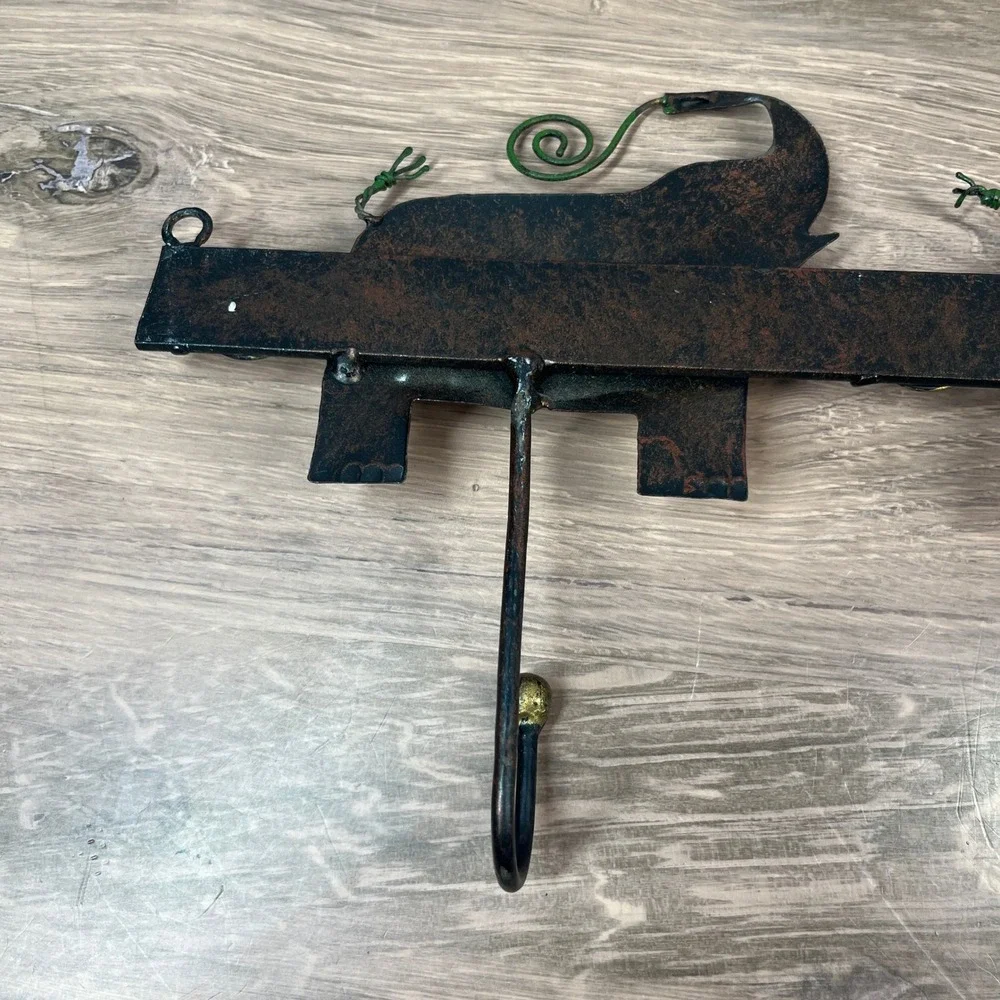 Unbranded handcrafted metal
